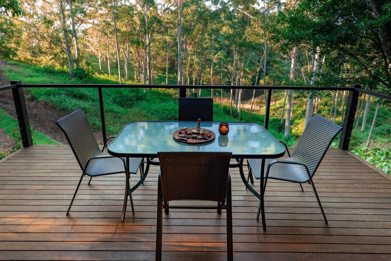 מלני Whispering Valley Cottage Retreat מראה חיצוני תמונה