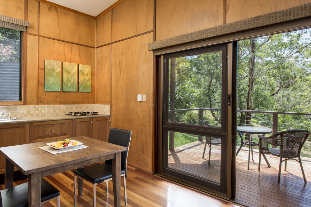מלני Whispering Valley Cottage Retreat מראה חיצוני תמונה