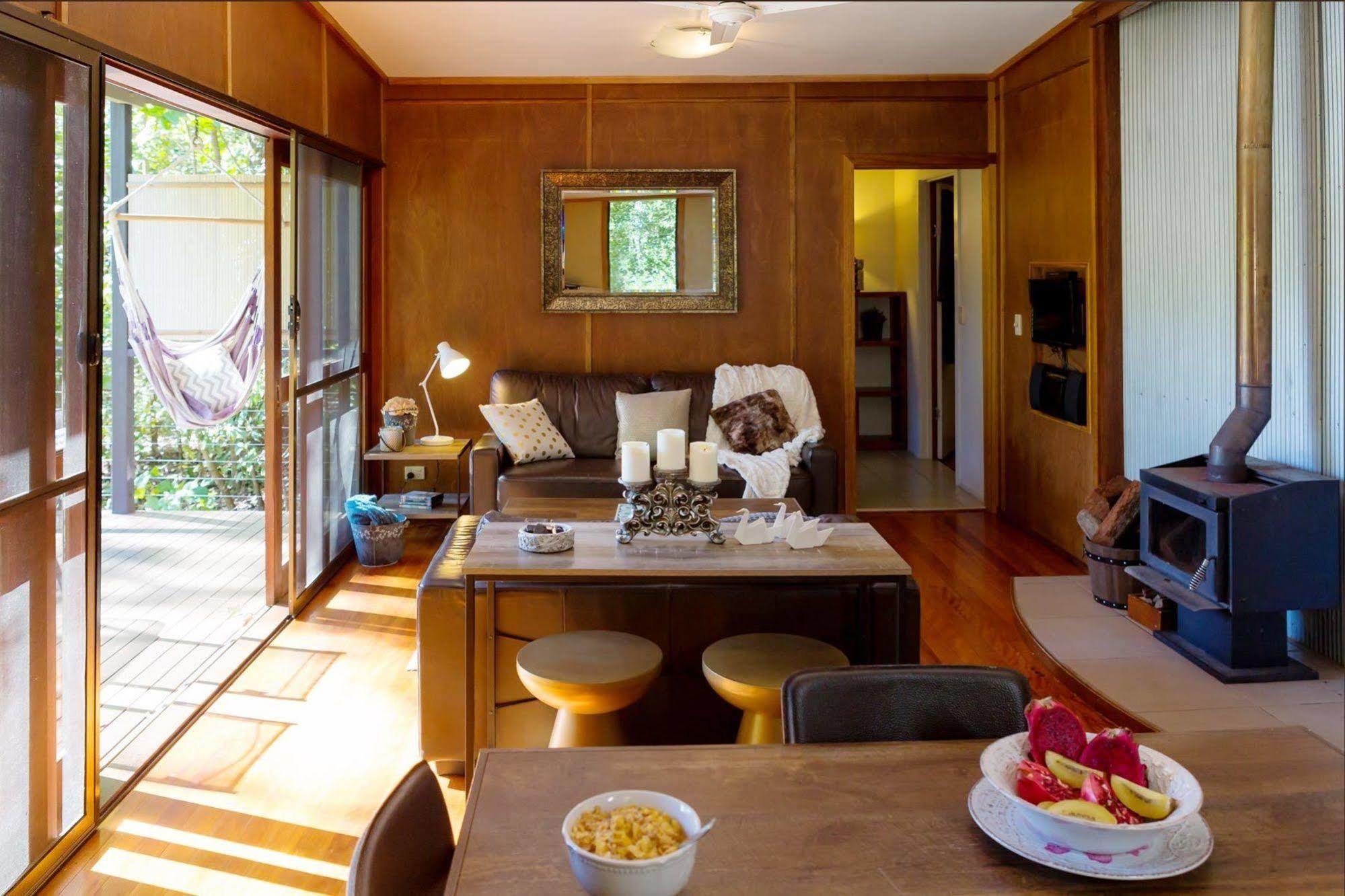מלני Whispering Valley Cottage Retreat מראה חיצוני תמונה