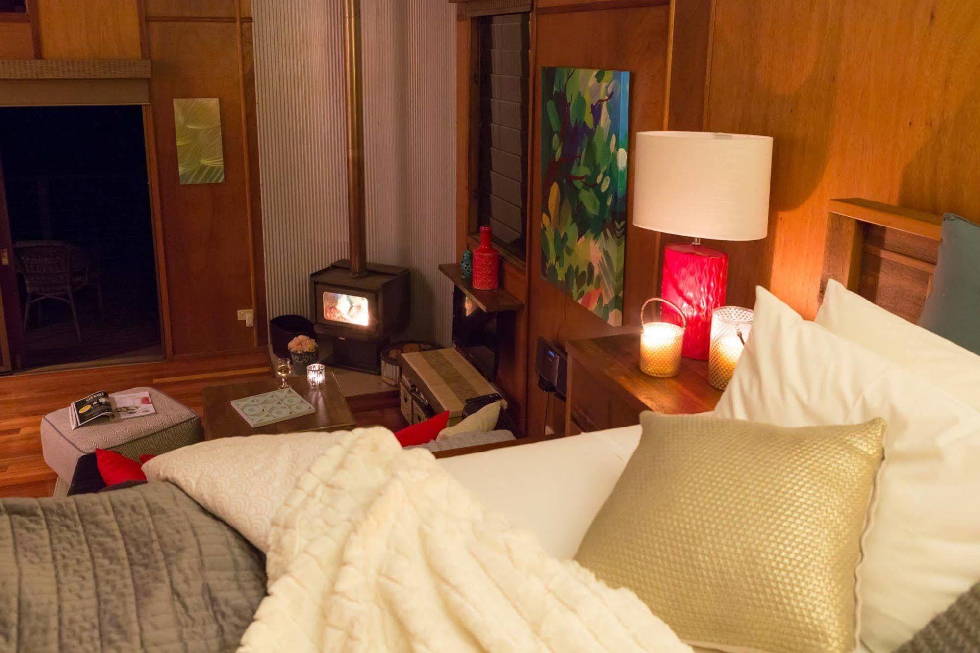 מלני Whispering Valley Cottage Retreat מראה חיצוני תמונה